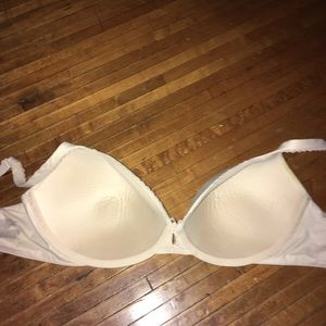 Victoria's Secret Intimates & Sleepwear - Body by Victoria’s Secret 38D Victoria's Secret Intimates & Sleepwear - Body by Victoria’s Secret 38D